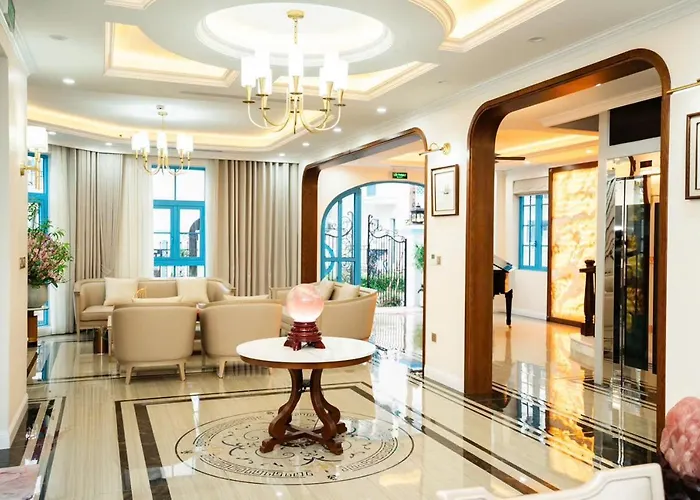 Villa Sky Casa - Your Luxury Escape Ha Long